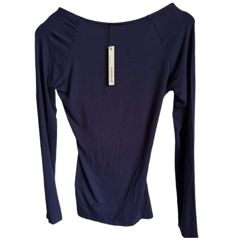 Navy Blue Ruched V-Neck Top from PattyBoutik - Picture 5 of 10